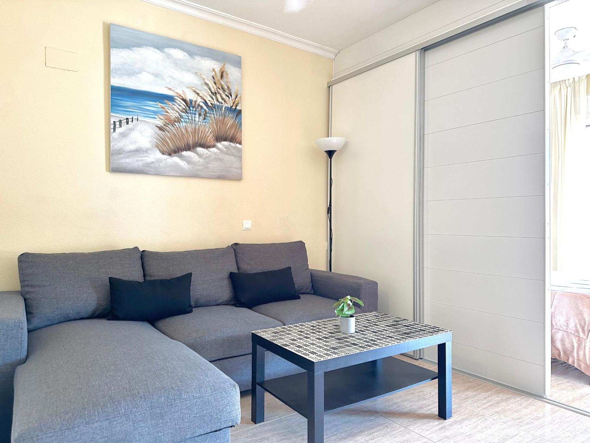 Studio In Costa Del Sol, Sea, Sunshine & Views 푸엔히롤라 외부 사진